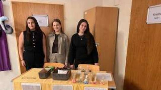 Pausenverkauf Junior Company LaVida – 3SMKB